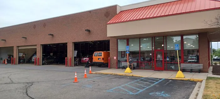Discount Tire 0