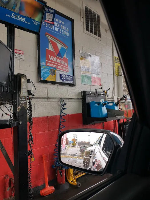 Valvoline Instant Oil Change 6