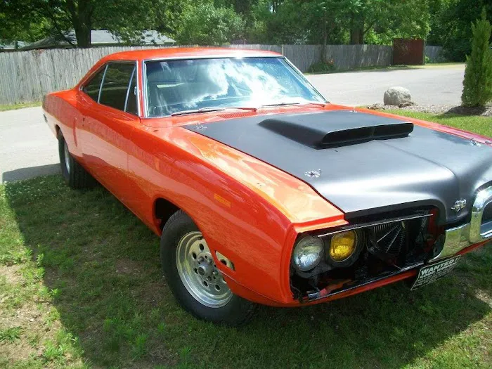 Scott's Collision Center & Auto Body Restoration 2