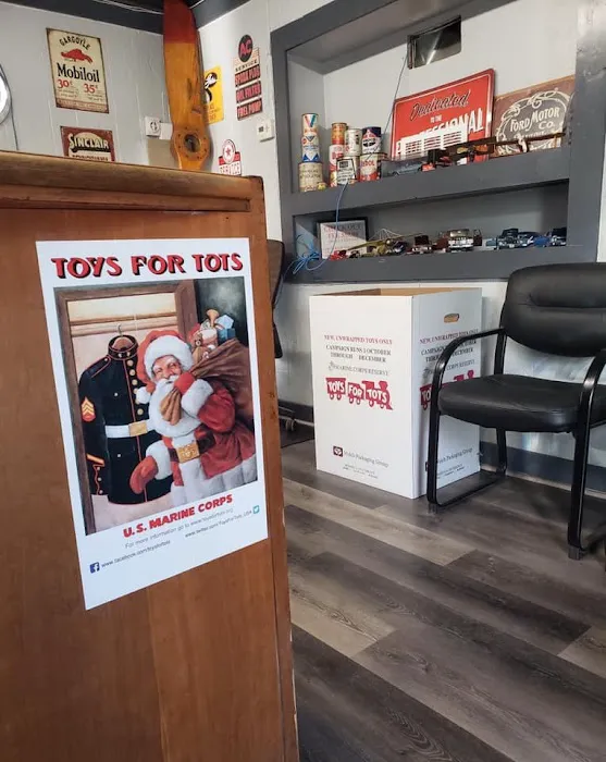 Dan's Auto Clinic 6