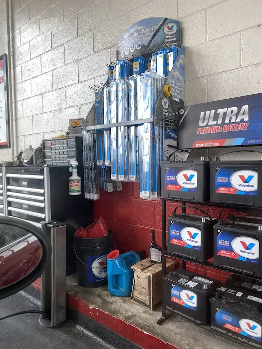 Valvoline Instant Oil Change 3