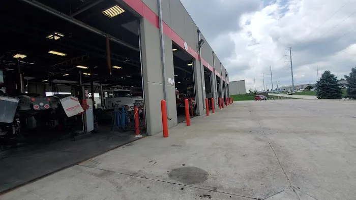 Inland Truck Parts & Service 2