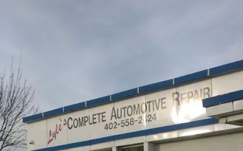 lyle's automotive