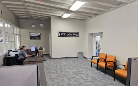 g c auto body