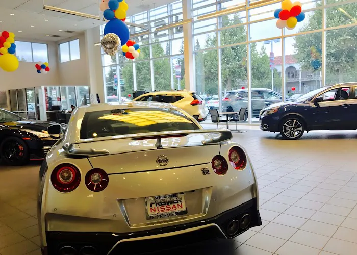 Stevens Nissan 4