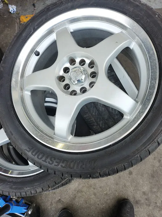 Gonzalez Tire New & Used 6