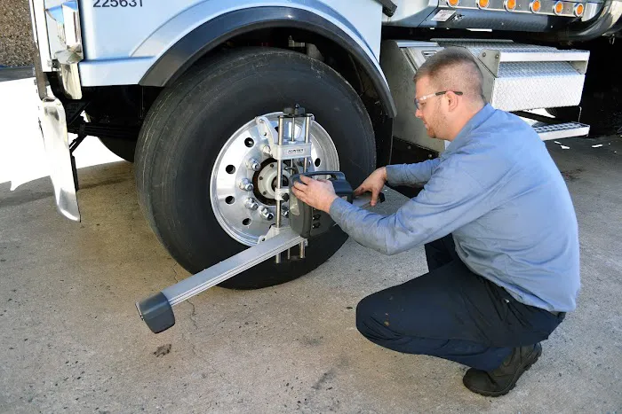 Mobile Tire Repair Service 3