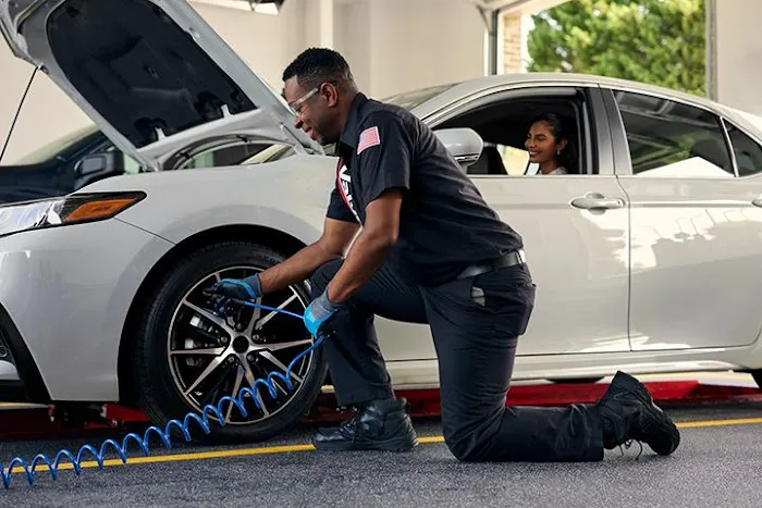 Valvoline Instant Oil Change 9