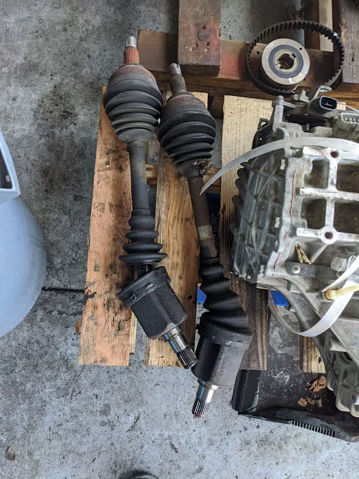 T D Auto Repair 4