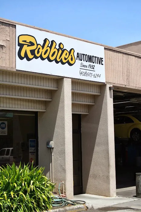 Robbies Automotive Service and Repair 4