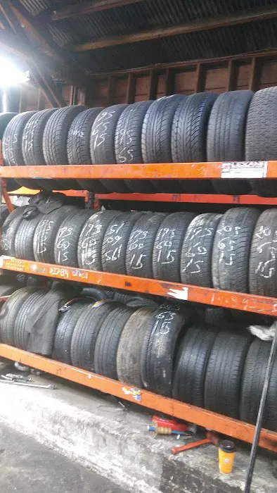 Roli's Tires 5