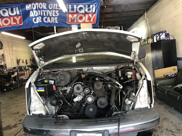 Babylon Auto Repair & Service 4