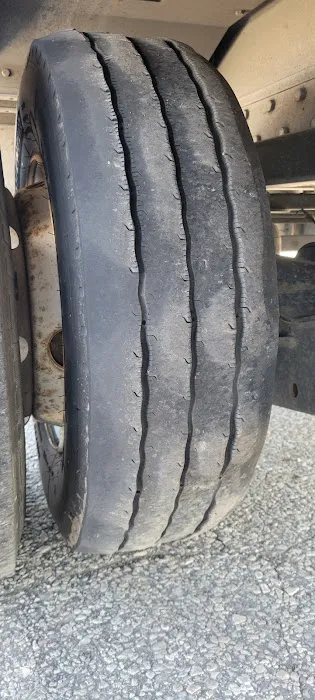 Pomp's Tire Service 3