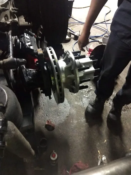Simba Truck & Trailer Repair LLC 2