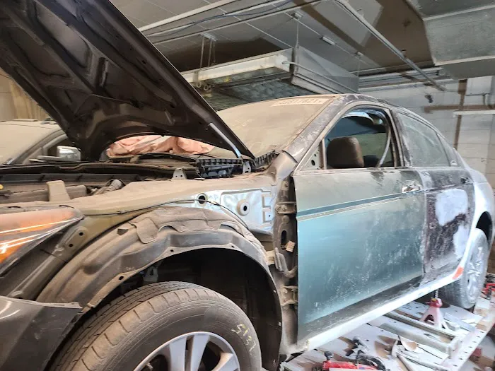 M & Y Autobody Shop LLC 5