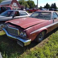 Quam's Auto Service & Salvage
