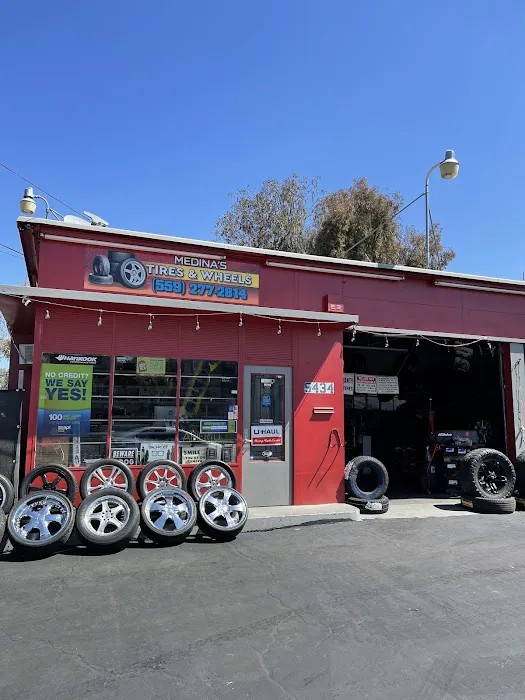 Medina’s Tires & Wheels 1