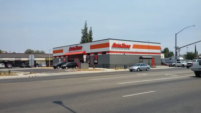 AutoZone Auto Parts 3