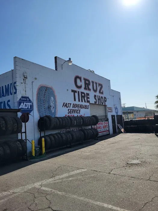 Cruz Tire Shop 7