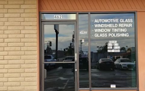 Western Mobile Glass