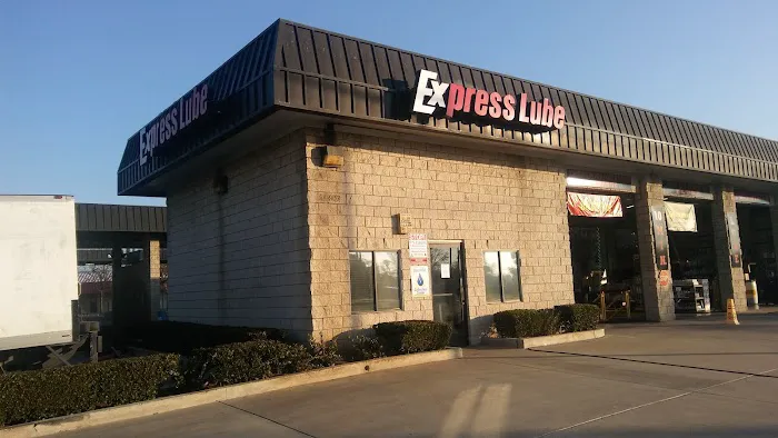 Express Lube 3