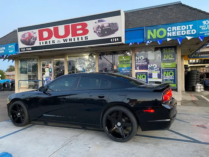 Dub Custom Tire & Wheel 5