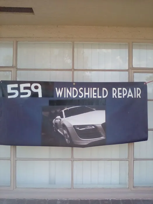 559 Windshield Repair & Detail 6