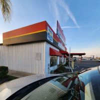 Smith Auto Parts (Fresno)