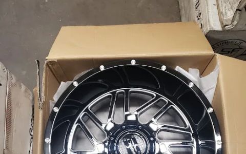 TIRE & WHEEL ZONE
