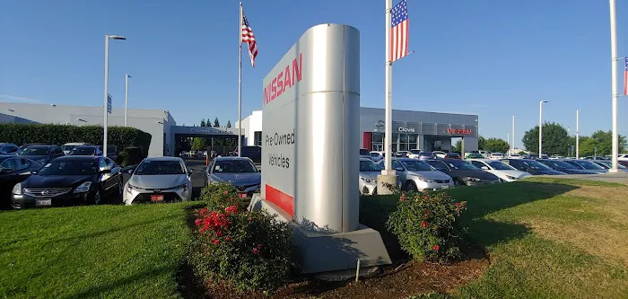 Lithia Nissan of Clovis Parts Store 2