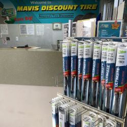 Mavis Discount Tire ico