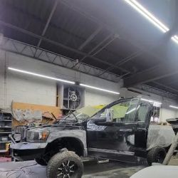 NP Auto Repair ico