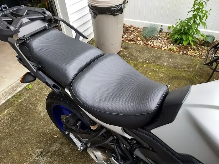 R&R Seats, Inc. Auto Interiors and Tops 6