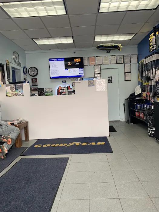 Savvy Tire & Auto Service 1