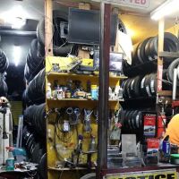 Luna's Tire Shop 2