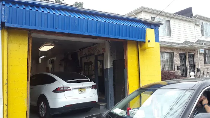 El Maestro Auto Center 2