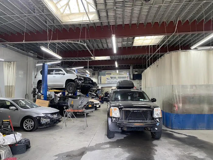 iDeal Auto Body Services of Sunset Park 5