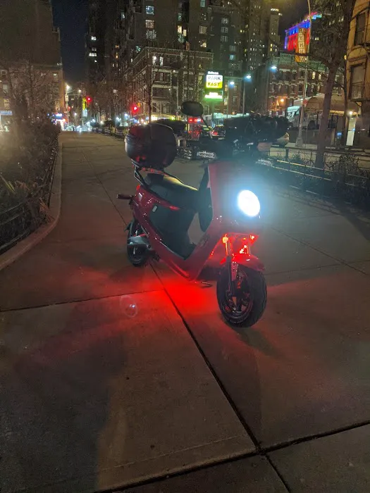 BOGART'S SCOOTERS 1