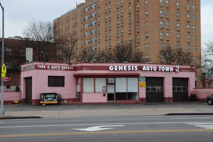 Genesis Auto Town 3