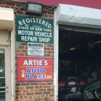 Artie's Auto Place