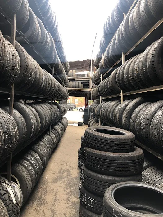 Friendly Tire Shop 7