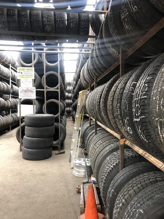 Excellent tire shop 1