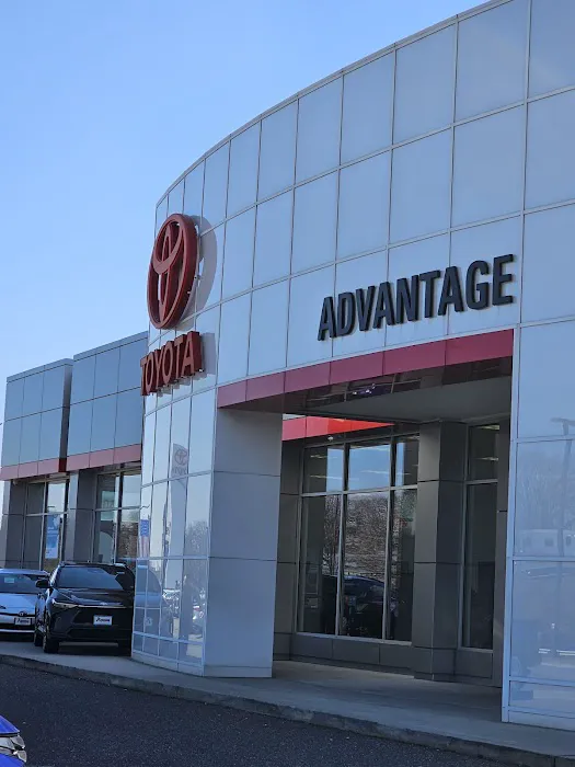 Advantage Toyota - Service Department 6