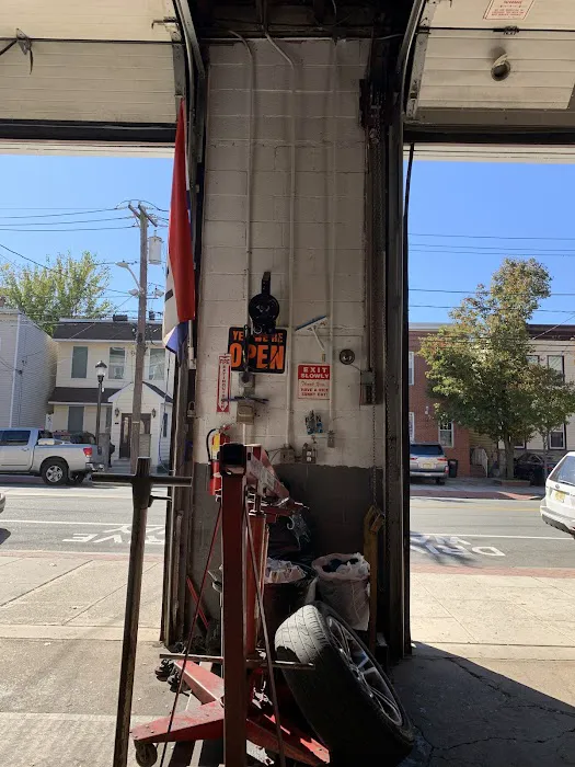 J & M Auto tech 1