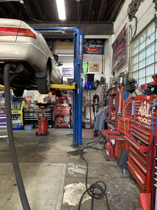J & M Auto tech 6