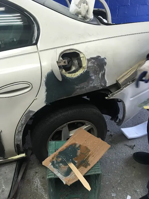 Brooklyn Auto Collision 4