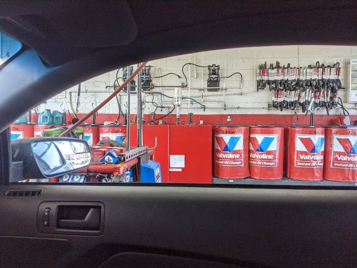 Valvoline Instant Oil Change 7