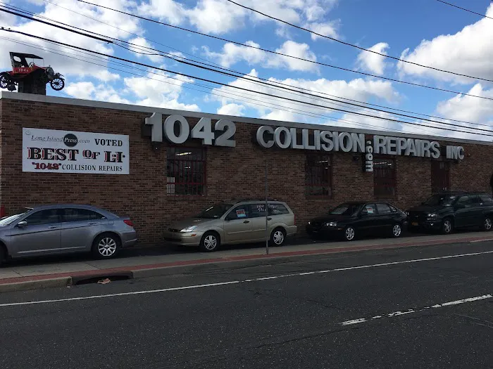 1042 Collision Repairs Inc 6