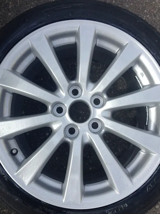 Hubcaps & Wheel Repair LLC 6