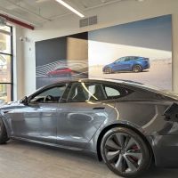 Tesla Service Center